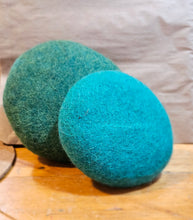 Load image into Gallery viewer, Needle Felting Wool Mat